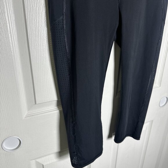 Sweaty Betty Women's XL Black Stretch Multi Sport Zero Gravity Crop Leggings - Picture 5 of 11